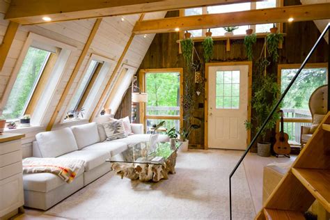 15 Modern Cabin Interior Ideas That Are Fresh And Fun