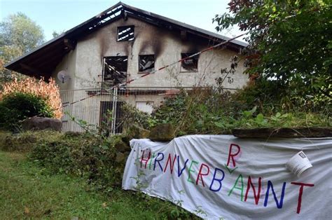Big Rise In German Attacks On Migrant Homes In 2015 Bbc News