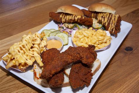 Daves Hot Chicken Restaurant Is Opening In Dearborn Michigan Eater