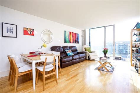 2 Bed Flat For Sale In Highbury Stadium Square London N5 Zoopla