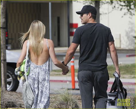 Leann Rimes And Hubby Eddie Cibrian Have Charitable Afternoon At Project
