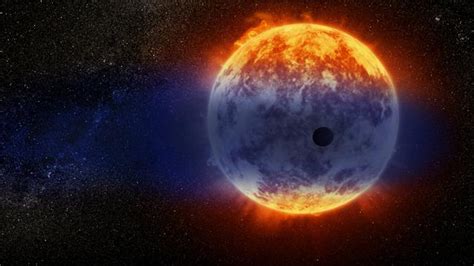 Evaporating Planet Hubble Telescope Discovers Hot Neptune