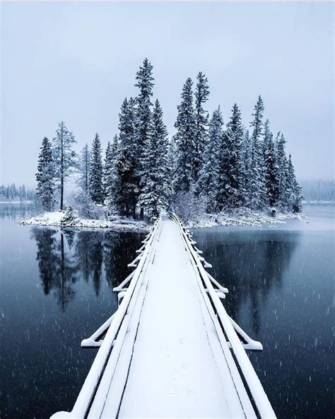 Nature Visuals On Instagram “pyramid Lake Island Jasper Canada