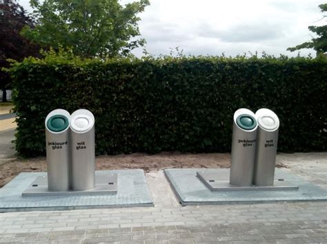 Stille Ondergrondse Glas­bakken Ipv Glasbollen Wijzijnbeersel