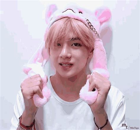 Bunny Hat Cute Bunny Cute Alien Blackpink And Bts Kim Tae Hyung S Pic Bts Taehyung