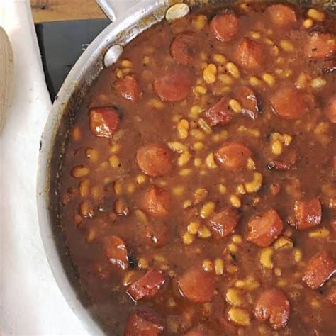 Place cheese slices on top and cover with a lid or aluminum foil to melt the my personal preference is to have made a batch of cornbread to eat with this meal. Pork and Beans | Recipe | Molasses recipes, Pork, beans ...
