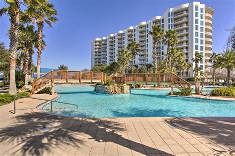 Modern Resort Condo With Balcony Walk To Beach In Destin W 2 Br
