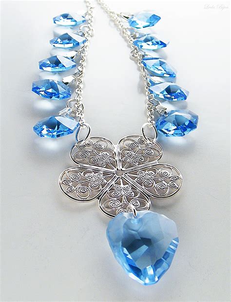 Swarovski Crystal Atlantis Light Blue Swarovski Crystal Necklace 40usd