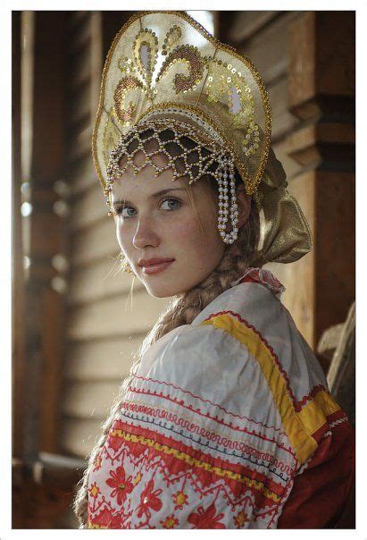 russian folk kokoshnik beauté russe visage du monde et russie paysage