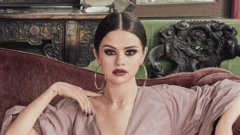 Selena Gomez Makes Instagram Account Private After Slamming Recent