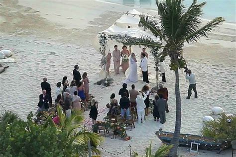 Johnny Depp And Amber Heards Wedding Pictures Tropical Paradise With Drugs In Bathroom