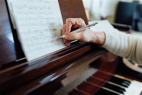 Writing Notes In Between The Lines On Sheet Music 8y6jkdv Inspirationfeed