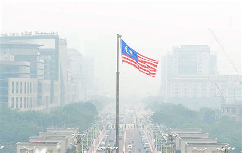 The air quality in malaysia is reported as the api (air pollutant index) or in malay as ipu (indeks pencemaran udara). Okay, The Haze Is Back. Why Is It An Annual Thing Again?
