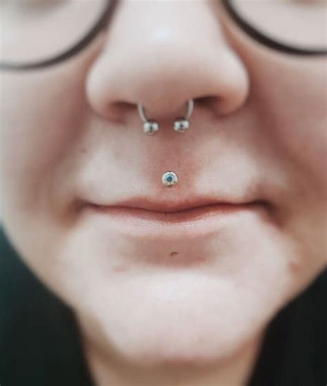 medusa piercing detailed guide to know everything with design ideas in 2020 philtrum piercing