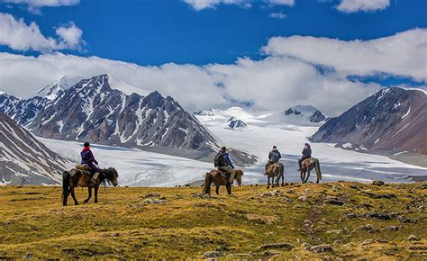 How To Take Great Photos At Golden Eagle Festival In Mongolia