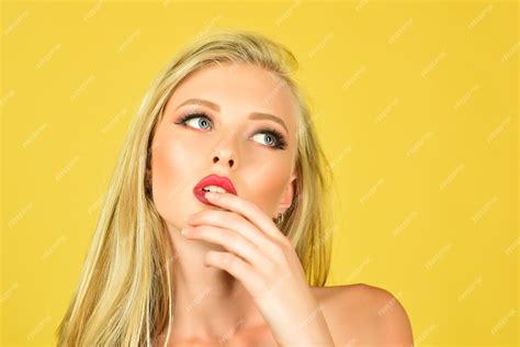 Premium Photo Beauty Cosmetics Makeup Concept Blonde Sexy Girl With Perfect Clean Skin Red