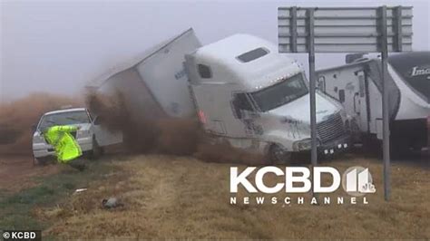 Shocking Moment Semi Truck Smashes Into An Accident Scene In Texas Express Digest