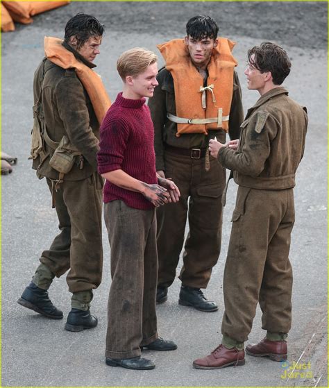 When asked if dunkirk was just the beginning of his acting career, styles. 'Dunkirk' Director Didn't Realize Harry Styles Was That ...