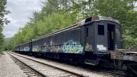 Exploring Abandoned Train Cars Bartlett Nh Youtube