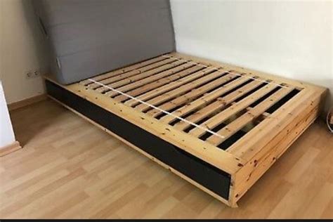 Ikea mandal cena interneta veikalos ir no 175€ līdz 333 €, kopā ir divas preces vienā veikalā ar nosaukumu 'ikea mandal'. Bett Ikea Mandal (140x200) kaufen auf Ricardo