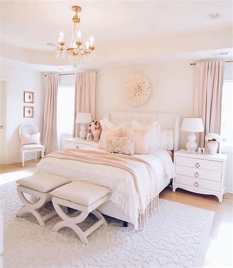 20 Classy Pink Bedroom Decor
