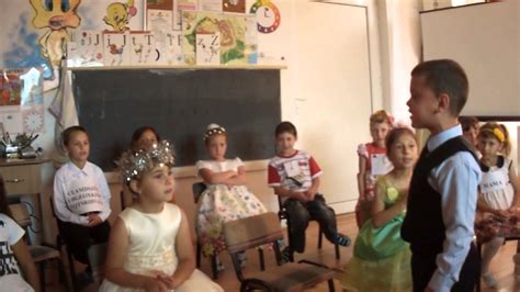 Grupa Pregatitoare La Sfârşit De An şcolar Stelnica 2015 Youtube