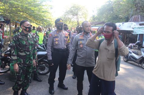 Foto pendaki gunung yang lagi viral‼️ 2 aylar önce. Kunjungi Tempat Wisata, Dandim Bersama Kapolres Himbau ...