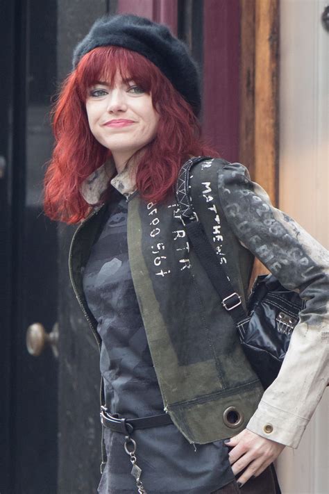 Emma stone & emma thompson tear into their roles with wicked charm while the costumes are to die for! Emma Stone - "Cruella" Set in London 10/15/2019 • CelebMafia