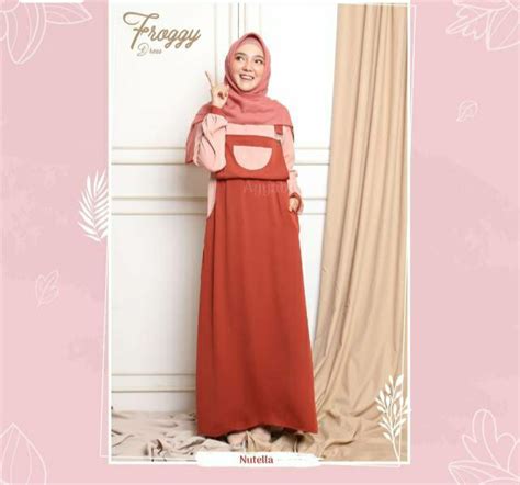 Terlebih lagi kain batik khas indonesia ini juga sudah banyak di inovasikan menjadi berbagai macam jenis pakaian. Kombinasi Warna Merah Bata Kain Satin / Ningbo Kareer ...