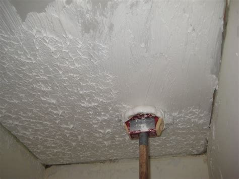 How To Texture Your Ceiling Using A Stomp Brush Ceiling