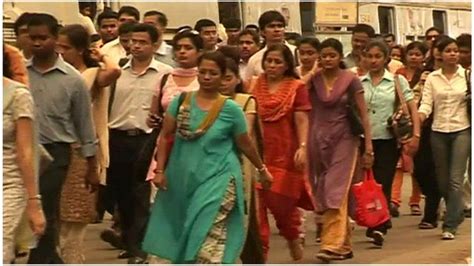 india s middle class redefining its social categories bbc news