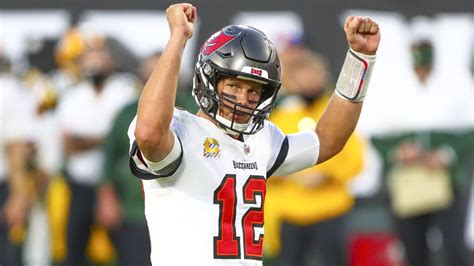 Fantasy football draft season is upon us, and it's time to sort out your draft board. NFL Fantasy Football Start 'Em, Sit 'Em Week 9: Quarterbacks
