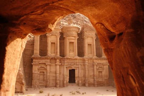 Viaje A Petra Entre Curiosidades Hallazgos Y Sorpresas