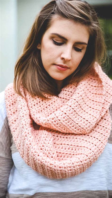 How To Crochet A Scarf No Experience Needed • Sewrella