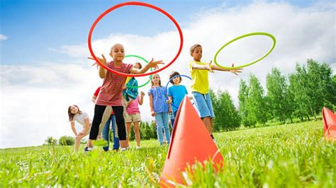 Hula Hoop 5 Juegos Para Que Los Niños Se Diviertan Al Aire Libre