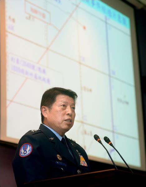 Jul 03, 2021 · 邱部長主持國防大學校長布達 張哲平上將履任新職 軍聞社 2021/07/03 01:50(29天前) （軍聞社記者呂尚俞桃園2日電）國防部長邱國正今日主持國防大學校長任職布達交接暨授勳典禮，期勉全校同仁在新任校長張哲平上將的領導下，在既有的堅實基礎上，持續為國軍. 幻象失聯逾一週 縮小範圍定位 - 政治 - 自由時報電子報
