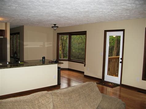 Home designing blog magazine covering architecture, cool products! Color Ideas for kitchen/living room (open floor plan ...