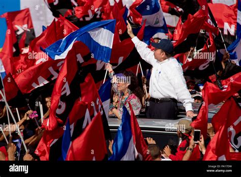 Nicaraguan President Daniel Ortega Wife Fotografías E Imágenes De Alta