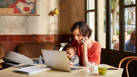The 10 Best Companies For Working Moms