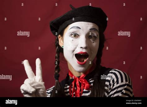 Hand Mime Hi Res Stock Photography And Images Alamy