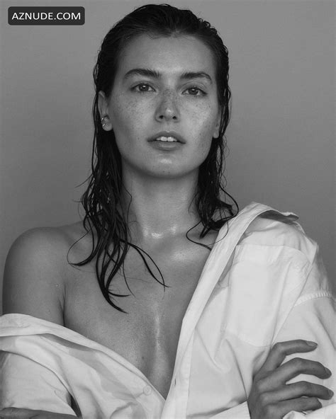 Jessica Clements Naked Telegraph