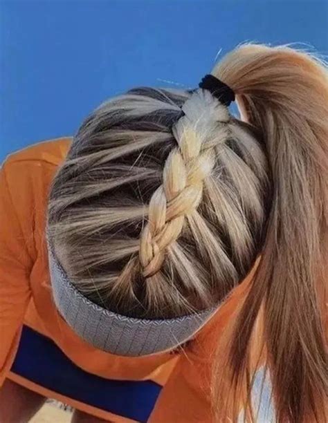 Fabulous Sporty Hairstyles That Will Survive The Most Intense Workouts