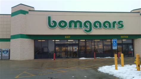Bomgaars Acquires 73 Stores In 7 States Kscj 1360