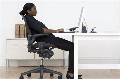 Here Is What Your Sitting Posture Says About You