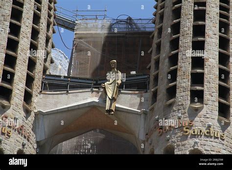 Experience the vibrant spirit and architectural wonders of Barcelona