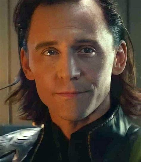 Tom Hiddleston Loki Wife Curls