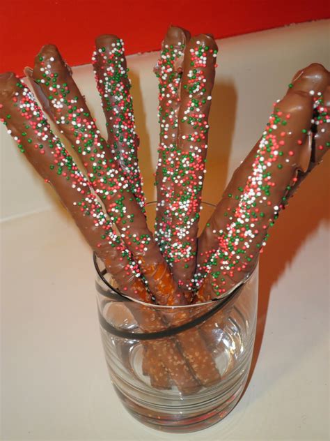 Serve up some holiday treats with these delectable pretzel rods. Secrets from the Cookie Princess: Chocolate Dipped Pretzel ...