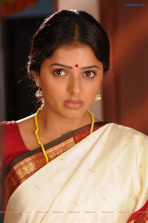 bhumika actress hd photos images pics and stills 228555