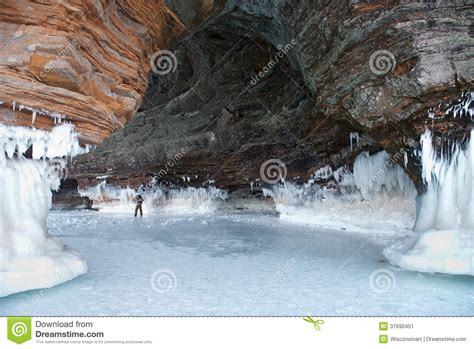 Apostle Islands Ice Caves Winter Season Stock Image Image Of Cliff