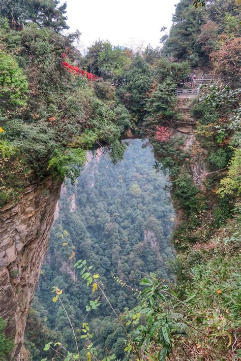 Wulingyuan And Zhangjiajie National Forest Park Exploring